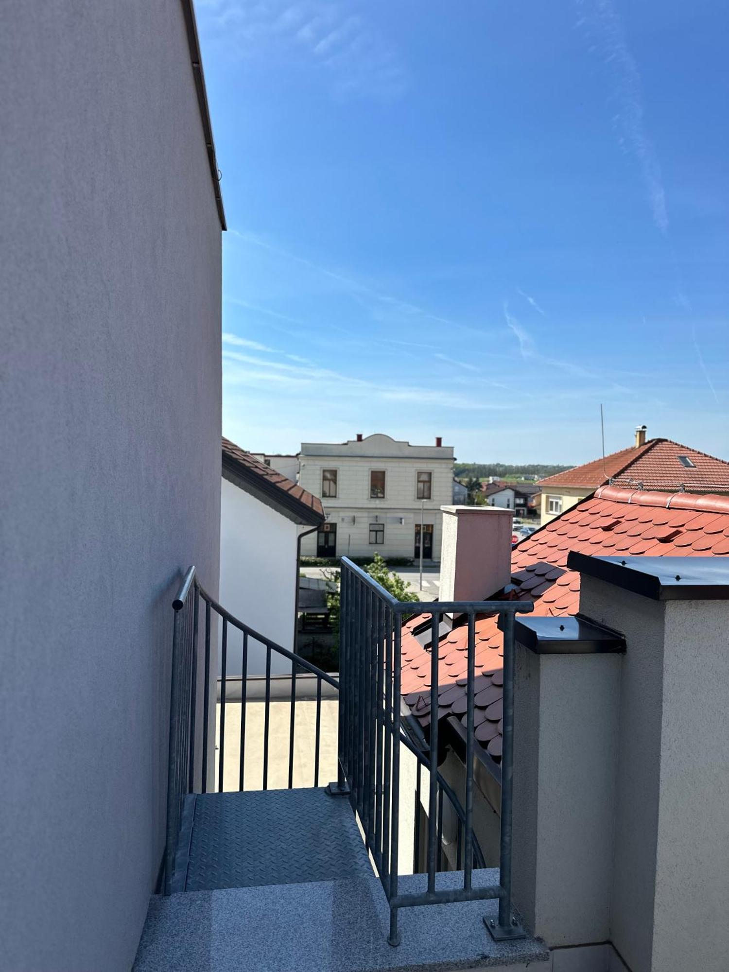 Apartman “Manhattan” Križevci Eksteriør billede